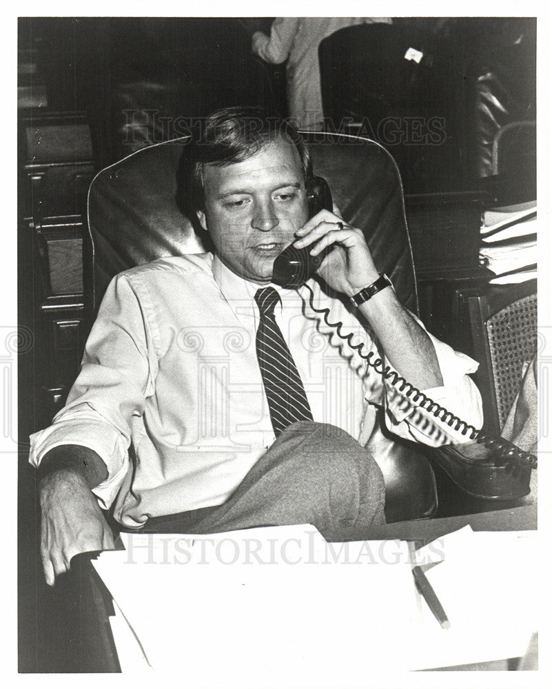 1986 Press Photo Dennis M. Hertel US Congressman - Historic Images