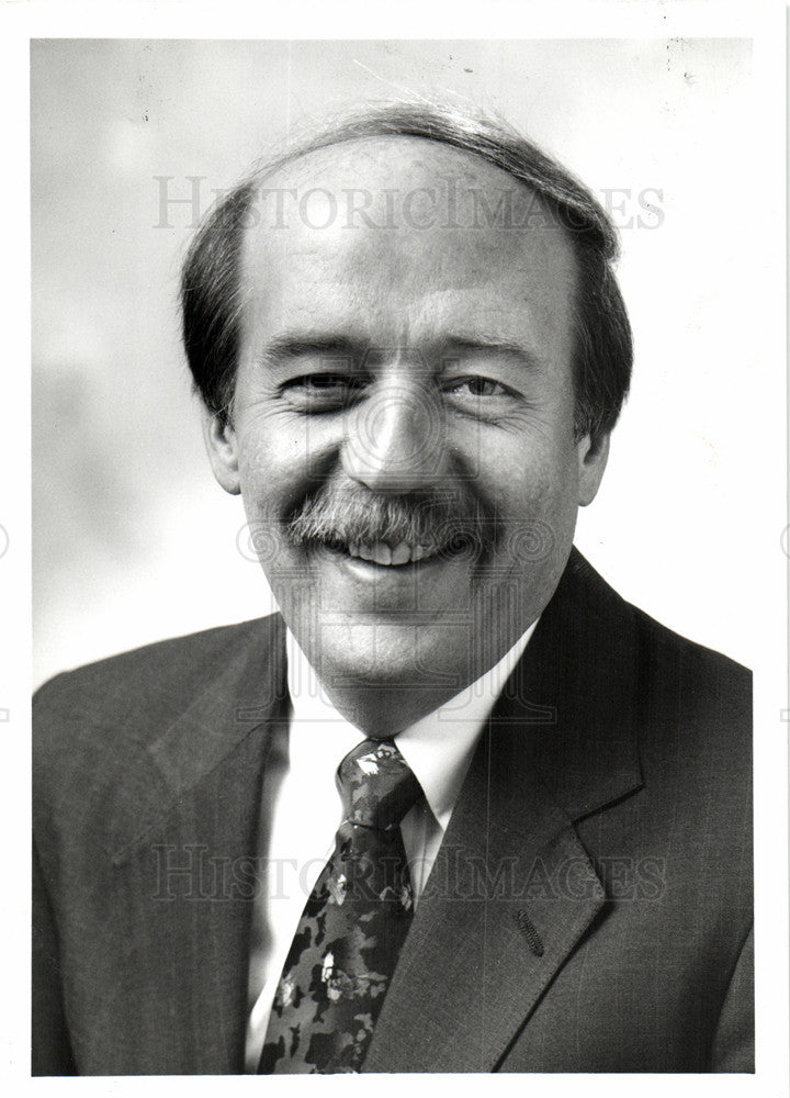 1993 Press Photo Michigan Representative Curtis Hertel - Historic Images