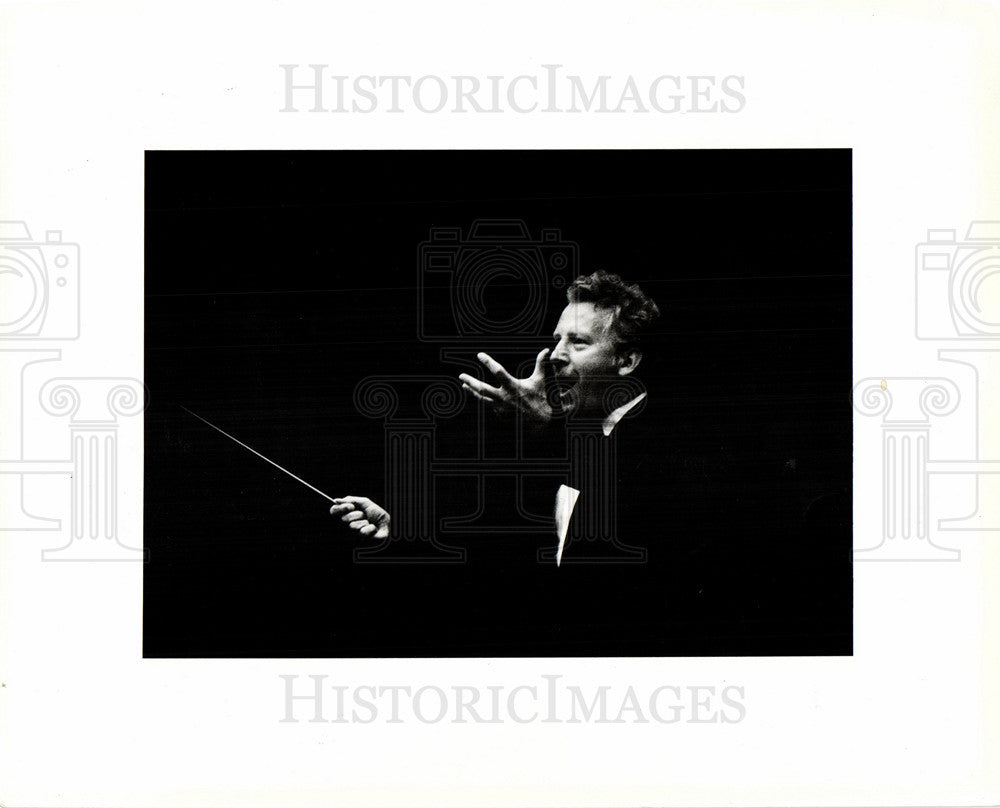 1995 Press Photo Conducter Guther Herbig Symphony - Historic Images