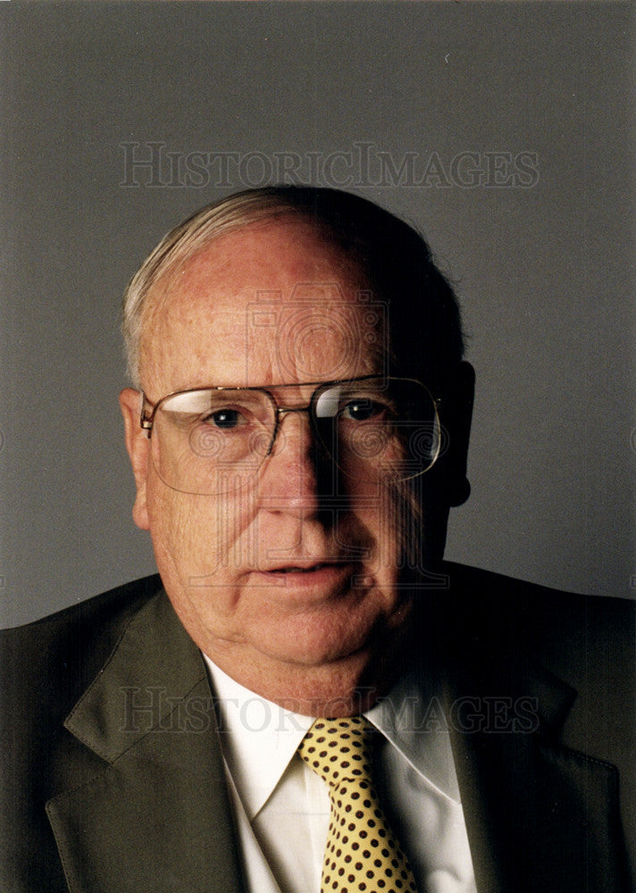 2000 Press Photo Wayne County Michigan Henry Economics - Historic Images