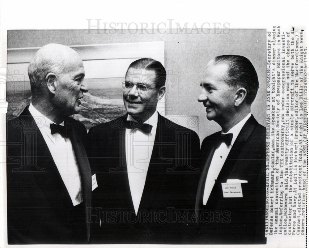 1963 Press Photo Robert McNamara ASNE speaker TFX - Historic Images
