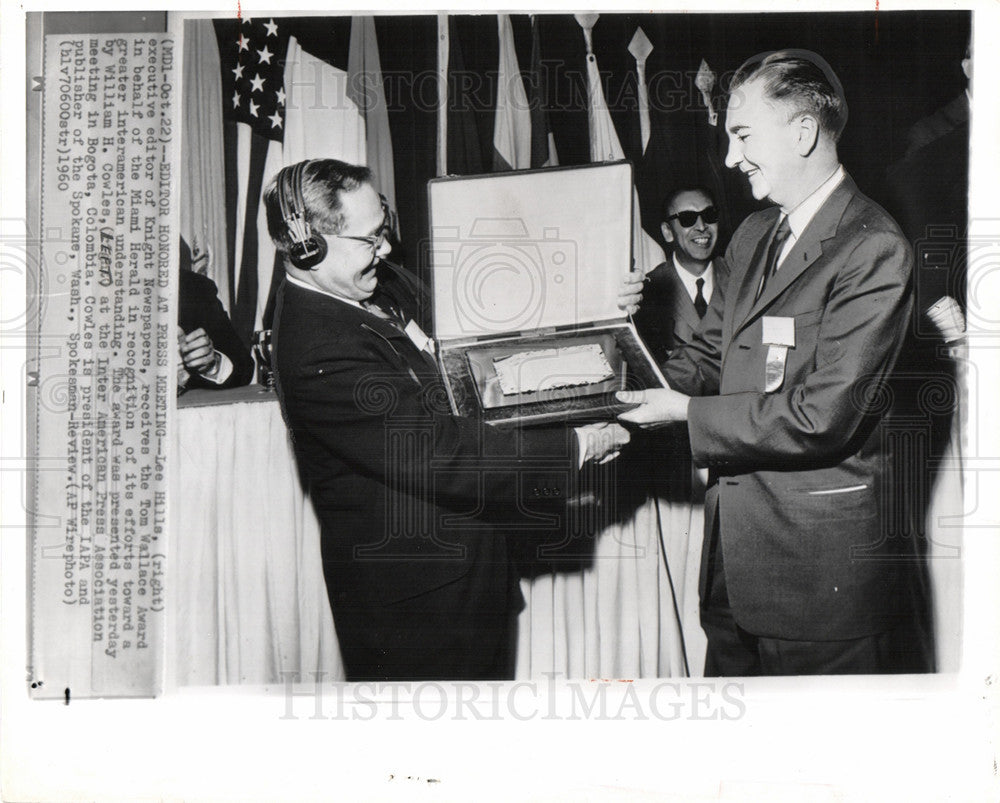 1960 Press Photo lee hills tom wallence knight newspape - Historic Images