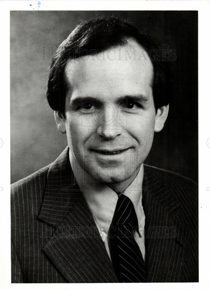 1983 Press Photo Paul Hillegonds Congressman Detroit - Historic Images