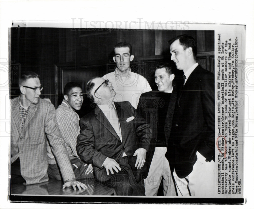 1958 Press Photo basketball coach - Historic Images