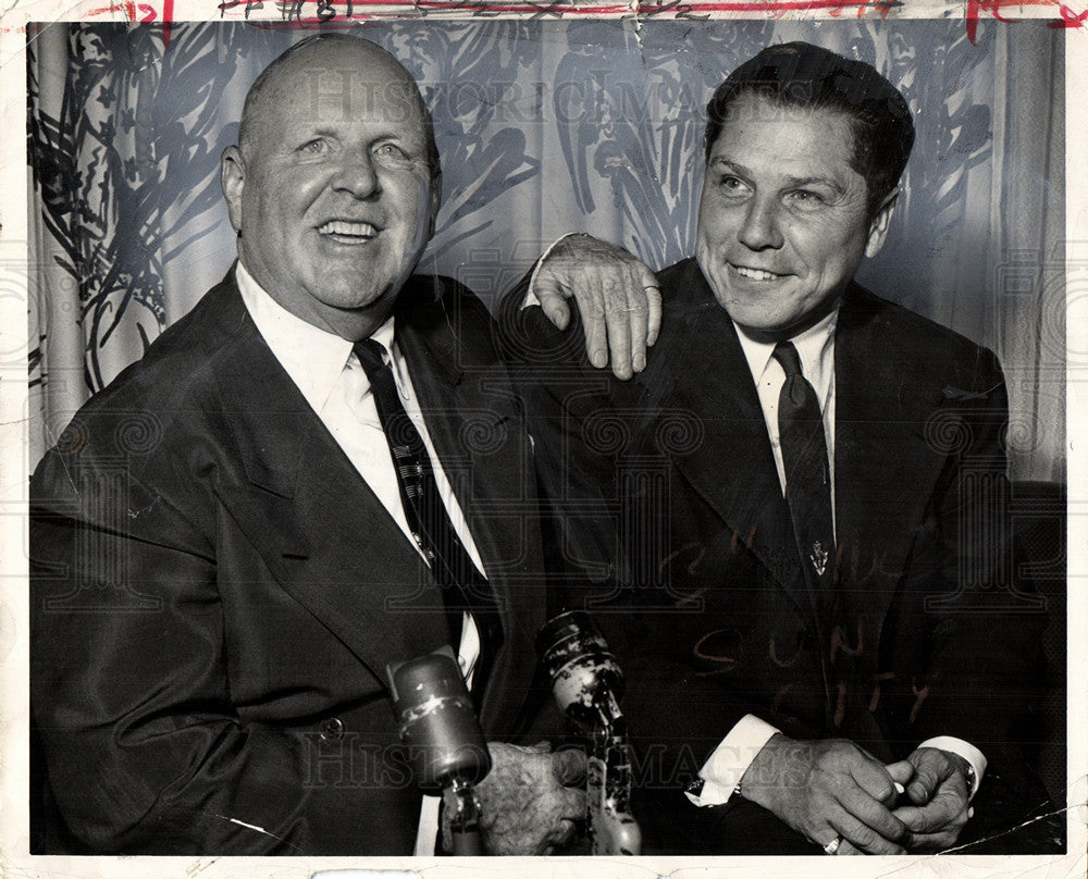 1957 Press Photo James R. Hoffa author  labor leader - Historic Images