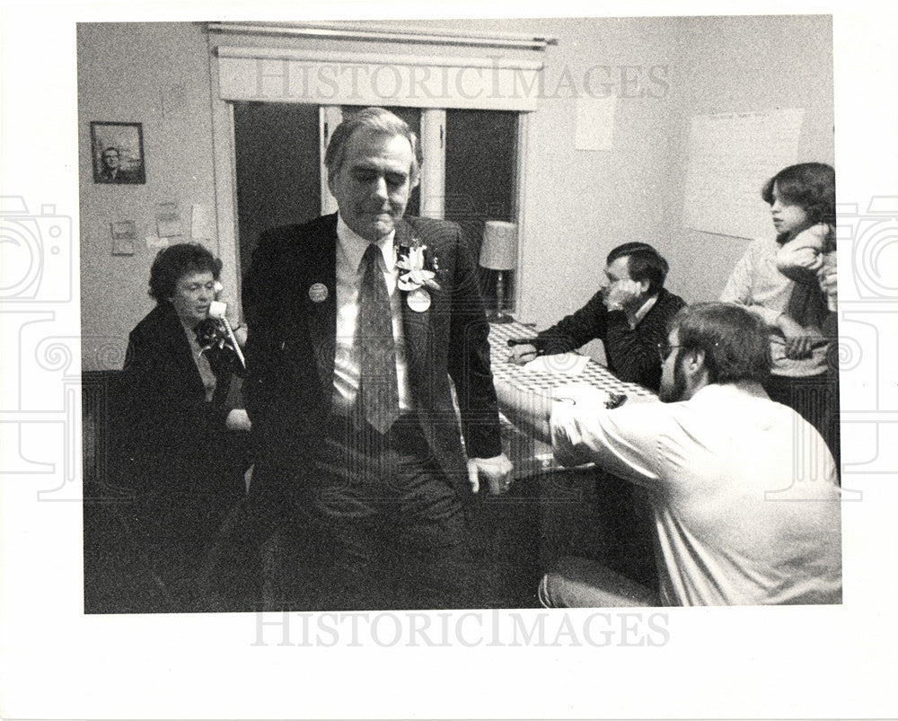 1984 Press Photo RIRBY HOLMES - Historic Images