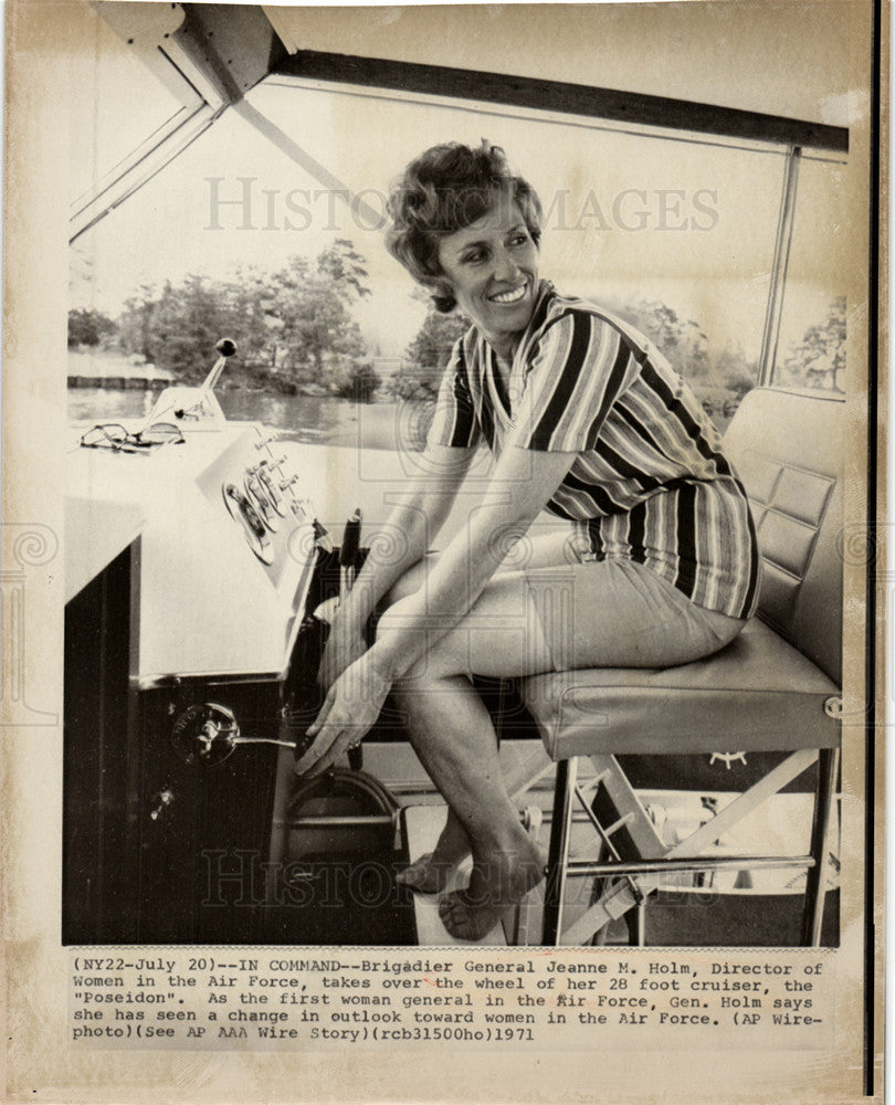 1971, Jeanne M. Holm Air Force General Historic Images