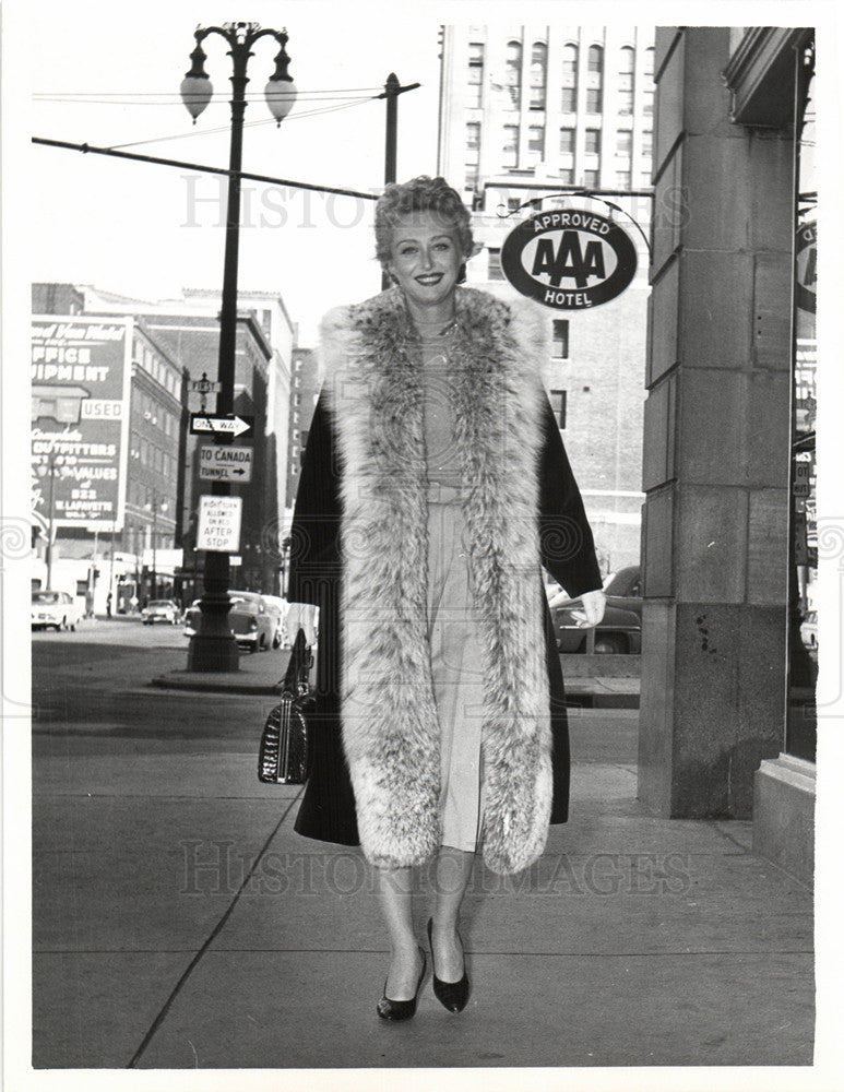 1958 Press Photo Celeste Holm Film Stage TV Actress - Historic Images