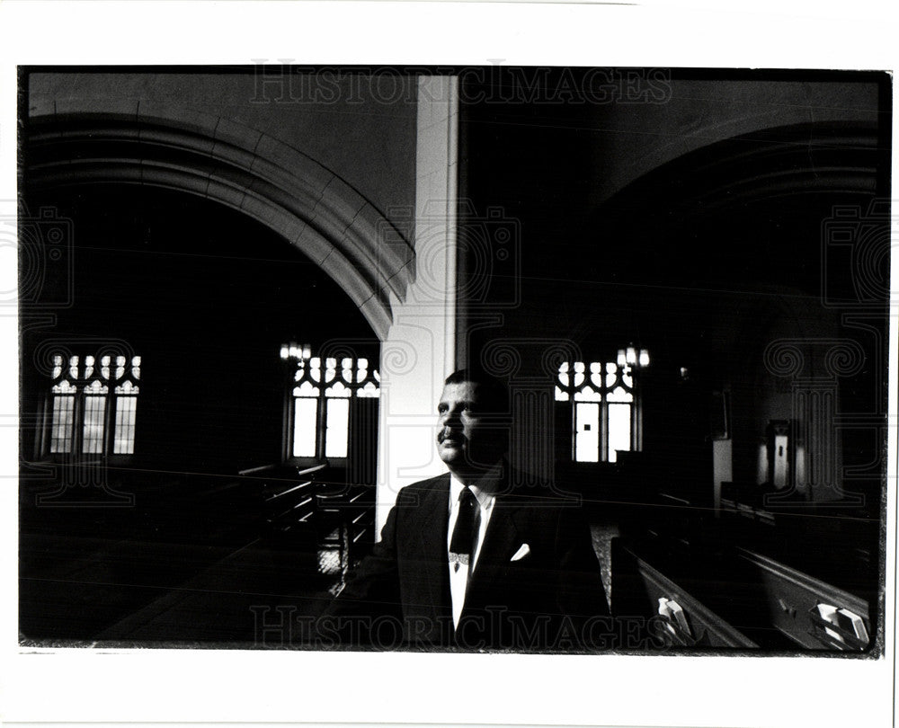 1989 Press Photo Reverand Jim Holly  Little Rock Baptis - Historic Images