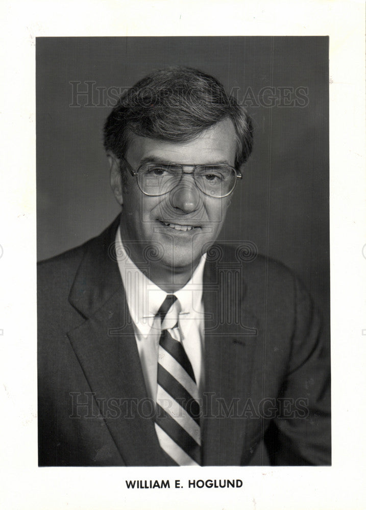 1985 Press Photo William E. Hoglund General Motors VP - Historic Images