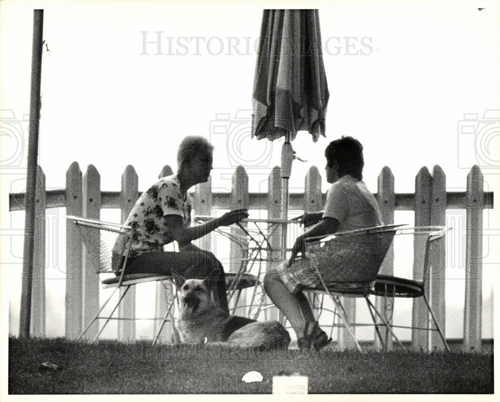 Press Photo Barbar Hoffa Crancer Judge Dog Maxine - Historic Images