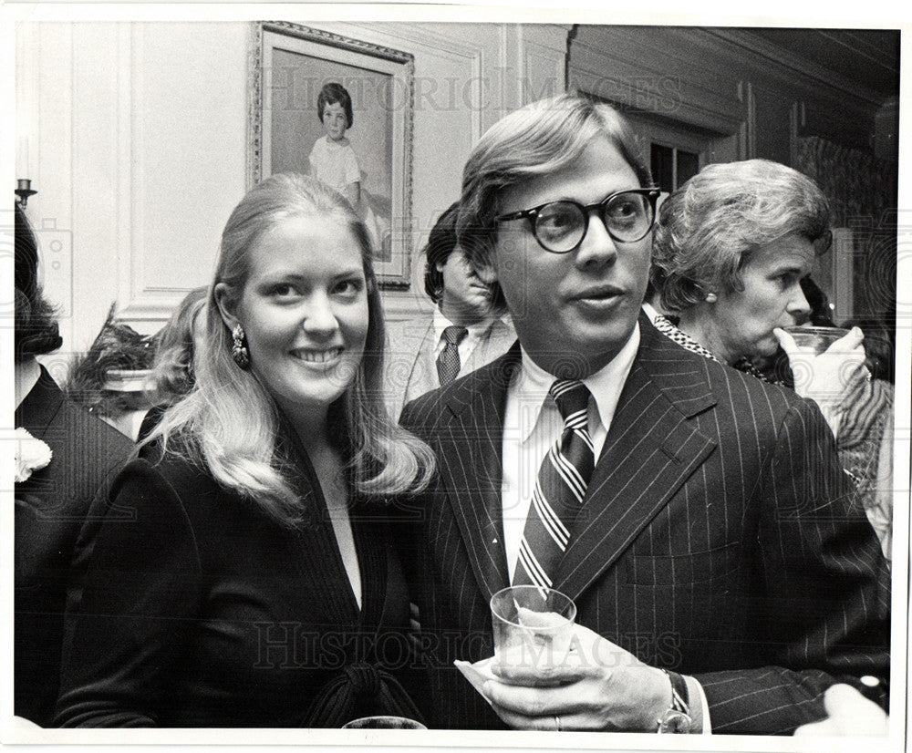 1975 Press Photo Tim Holvick Alfred FIsher Tina Fisher - Historic Images