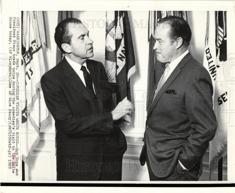 1969 Press Photo Bob Hope President Nixon White House - Historic Images