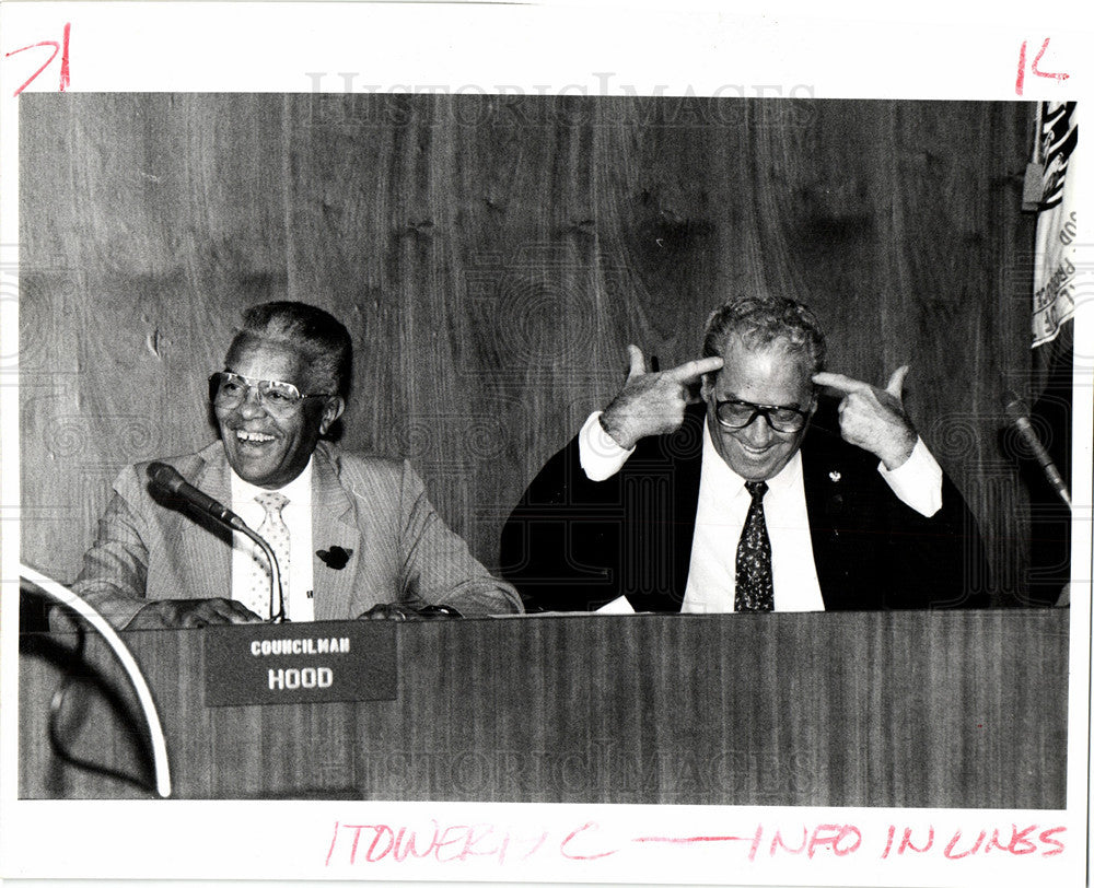 1990 Press Photo City Councilman Nicholas Hood Kelley - Historic Images