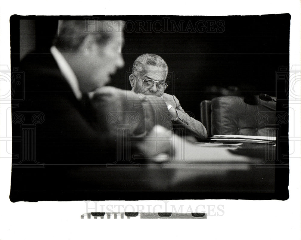 1988 Press Photo nicholas hood - Historic Images