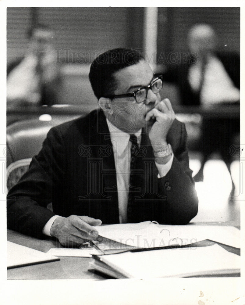 1969 Press Photo Nicholas Hood Detroit City Council - Historic Images