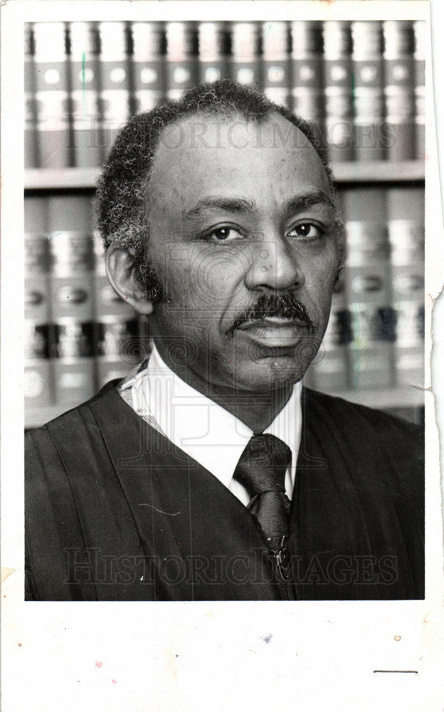 1986 Press Photo Judge Harold Hood Goodfellows - Historic Images