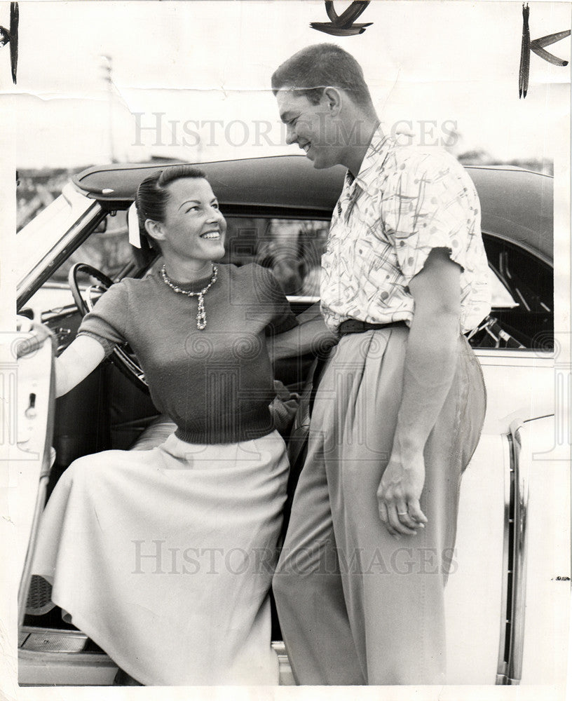 1952 Press Photo Mrs.Houtteman  Tiger hurler - Historic Images