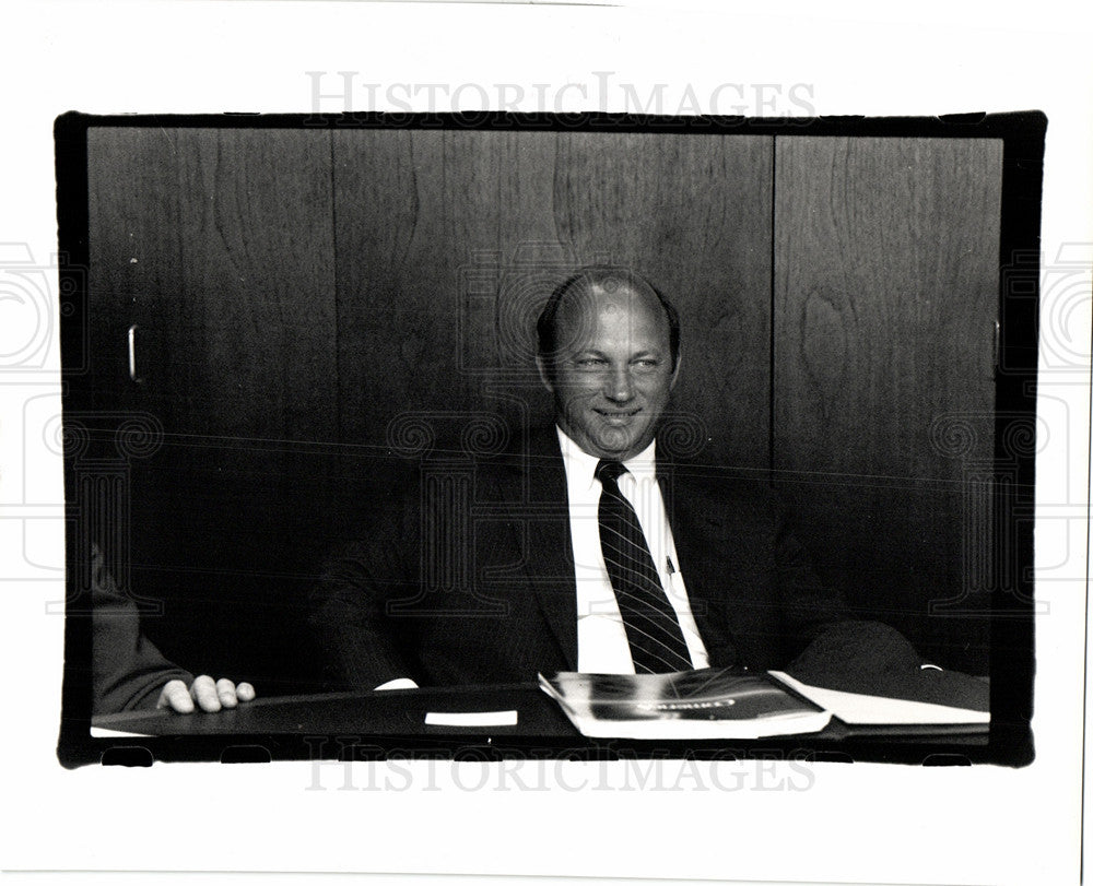 1988 Press Photo Joseph Horonzy Vice President - Historic Images