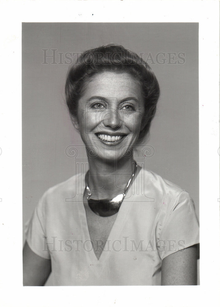 1983 Press Photo molly A. hudson senior vice president - Historic Images