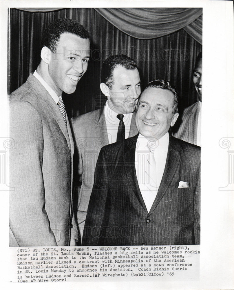 1967 Press Photo Ben Kerner owner St. Louis Hawks - Historic Images