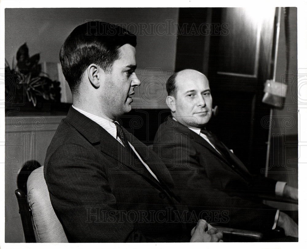 1961 Press Photo J.L.HUBSON,JR &amp; FRANK COLUMBO - Historic Images