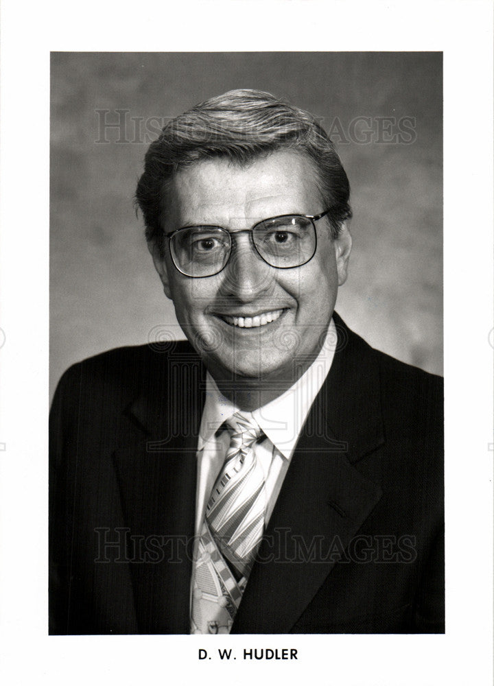 Press Photo D. W. Hudler chairman Saturn Corp. - Historic Images