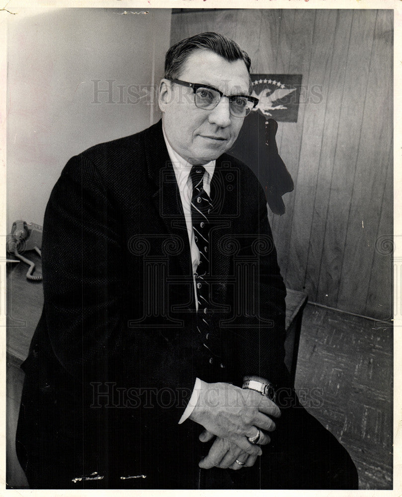 1981 Press Photo Robert J. Huber - Historic Images