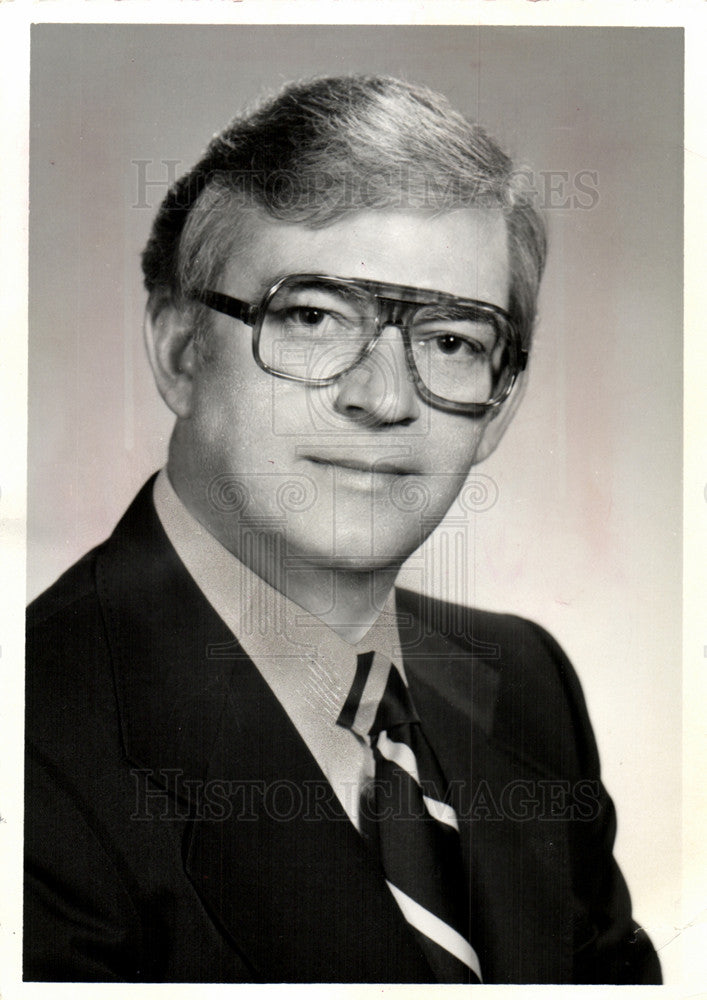 1977 Press Photo Frank C. Hubbard, - Historic Images