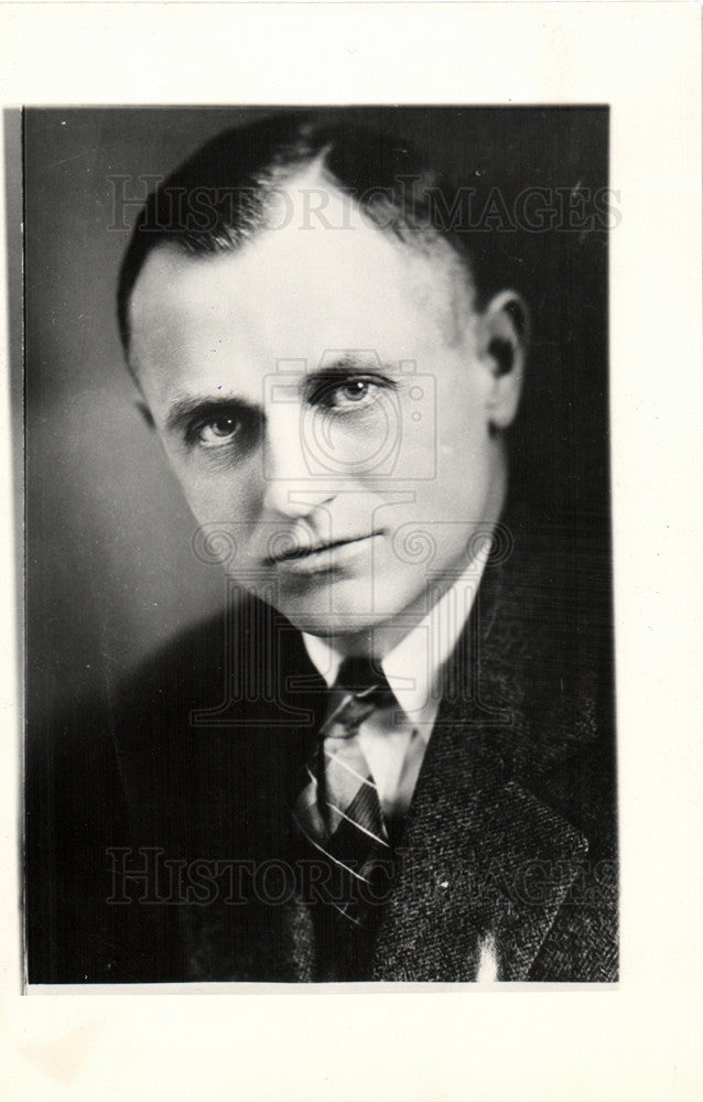 1934 Press Photo Charles B.Hoyt coach - Historic Images