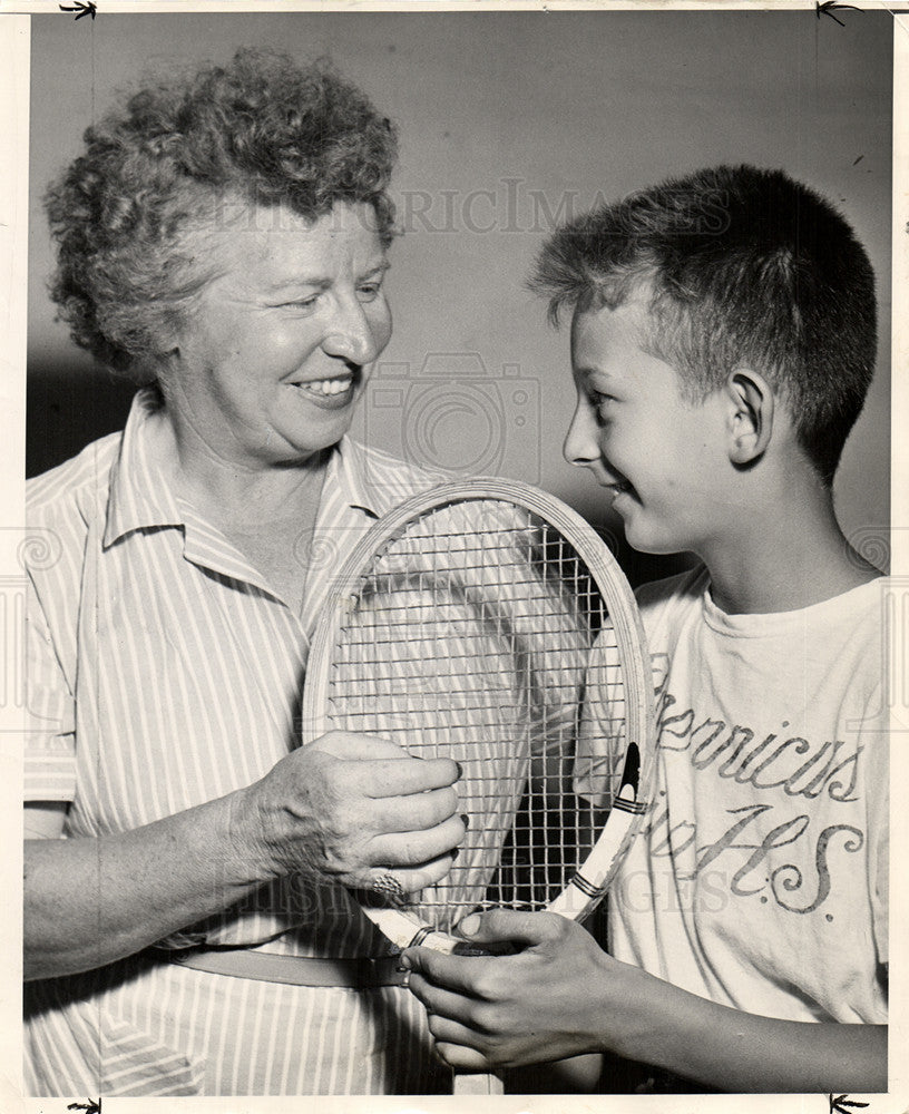 1947 Press Photo Jean Hoxie Tennis Coach Hall Of Fame - Historic Images