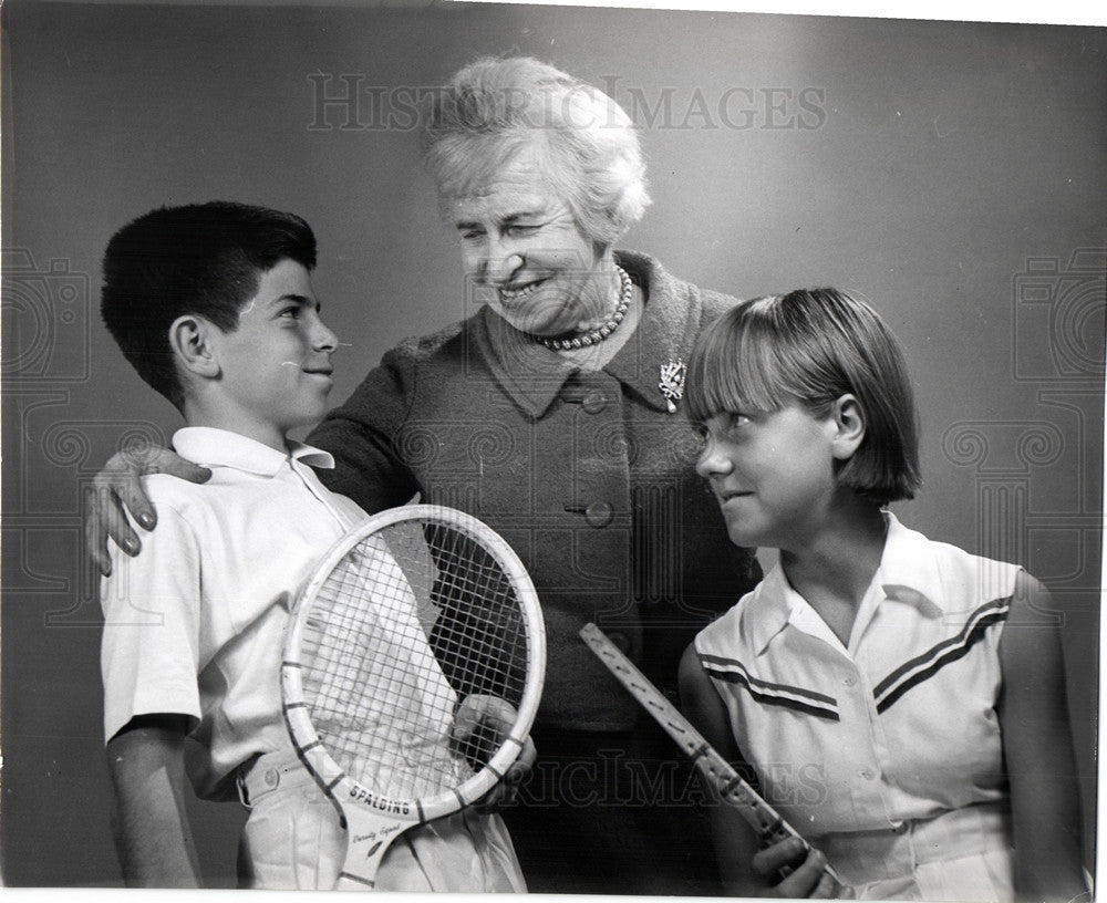 1966 Press Photo Jean Hoxie tennis coach Hamtramck - Historic Images