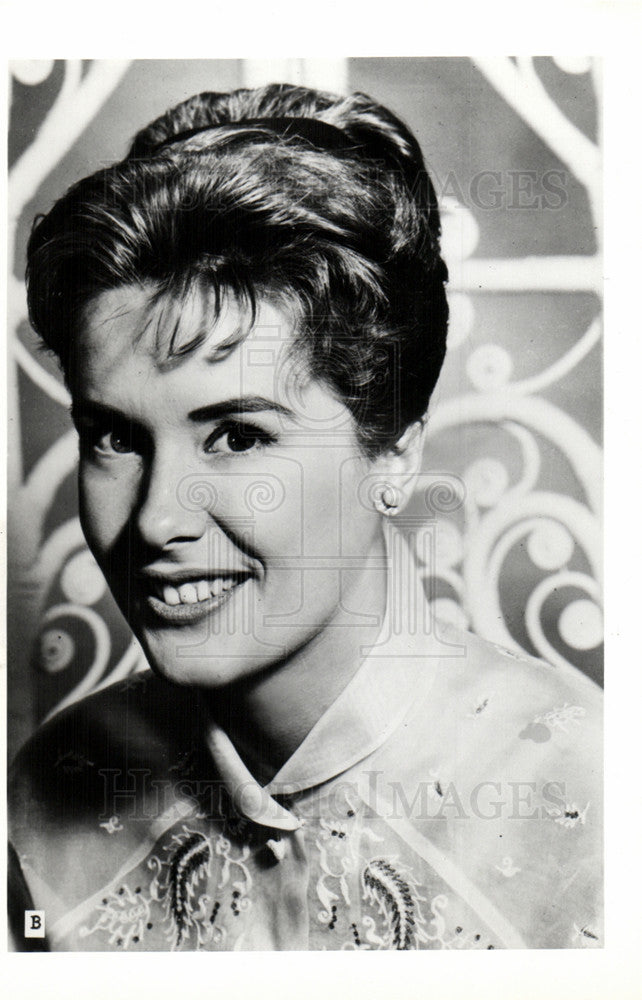 1961 Press Photo  Actress Sally Ann Howes - Historic Images