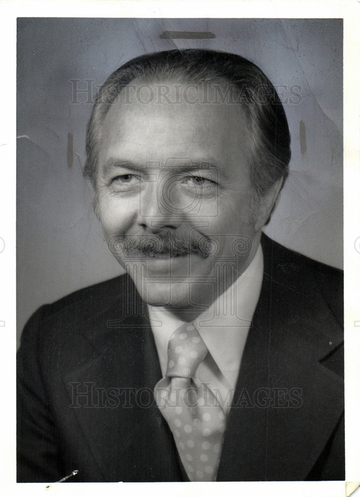 1974 Press Photo H Clay Howell United Foundation - Historic Images