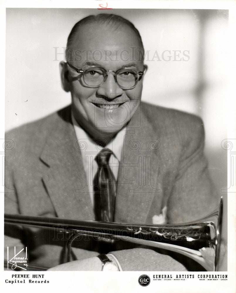 1959 Press Photo Pee Wee Hunt vocalist and band leader - Historic Images
