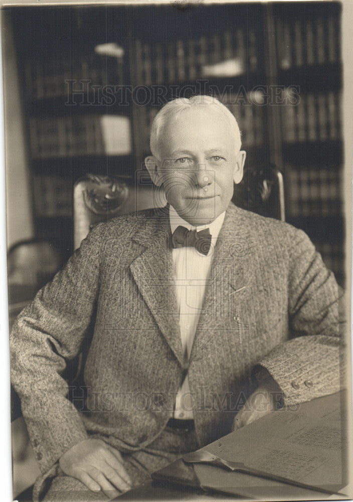 Press Photo Ormond Hunt Circuit Judge Law Detroit - Historic Images