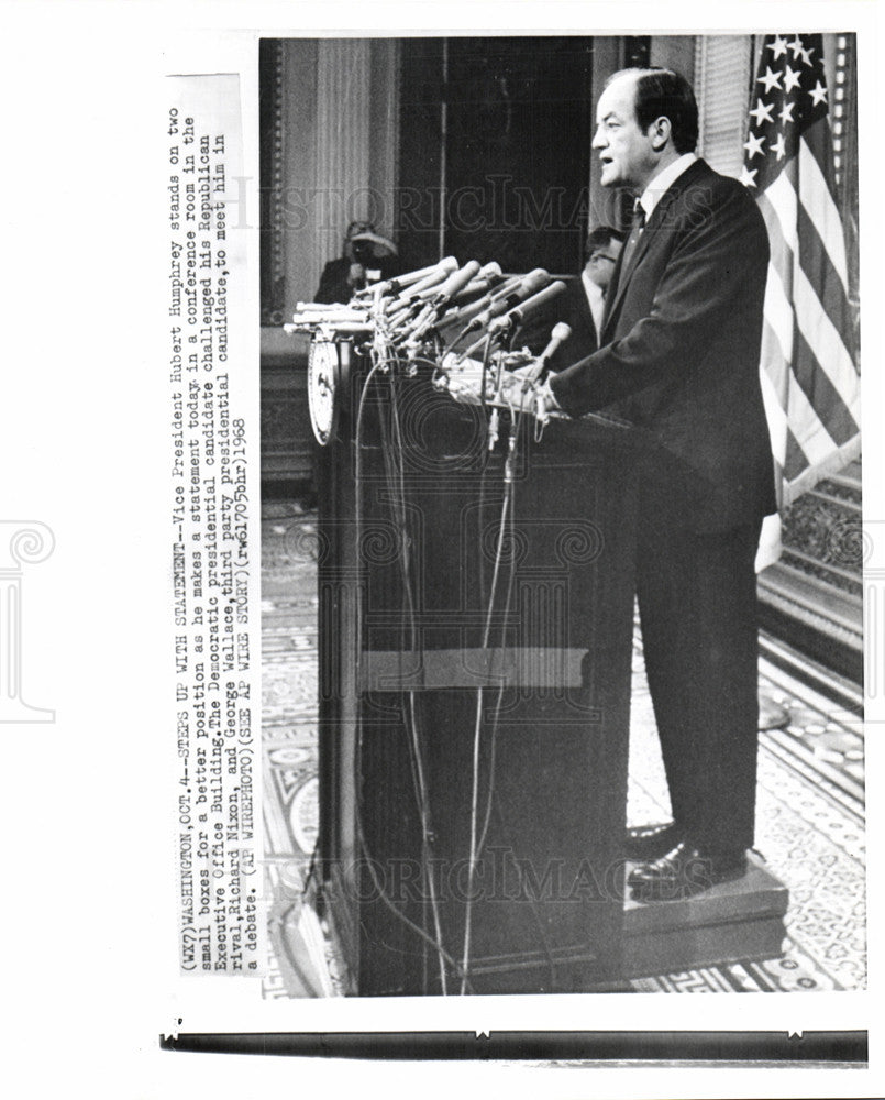 1968 Press Photo Hubert Humphrey - Historic Images