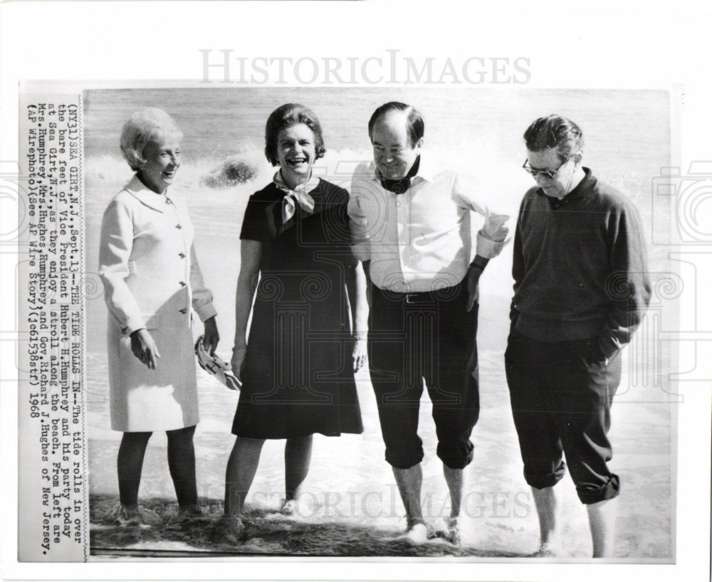 1968 Press Photo Hubert Humphrey Governor Hughes NJ - Historic Images