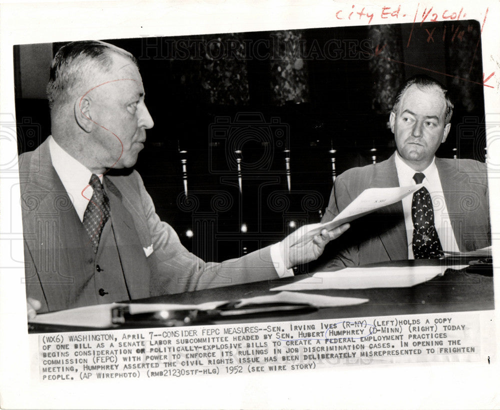 1952 Press Photo Sen. Irving Ives Humphrey bill  FEPC - Historic Images