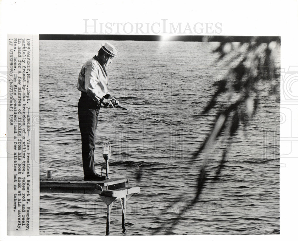 1968 Press Photo Hubert Humphrey Vice President Waverly - Historic Images