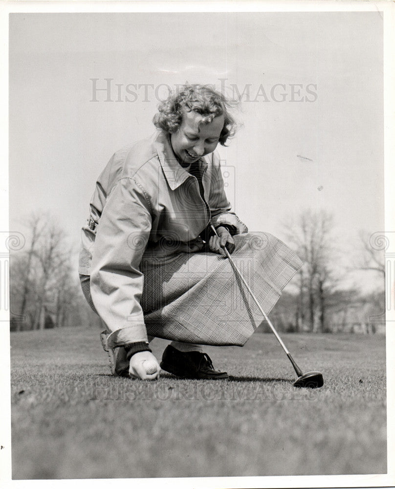 1950 Press Photo Mary Row Detroit Golf Club - Historic Images