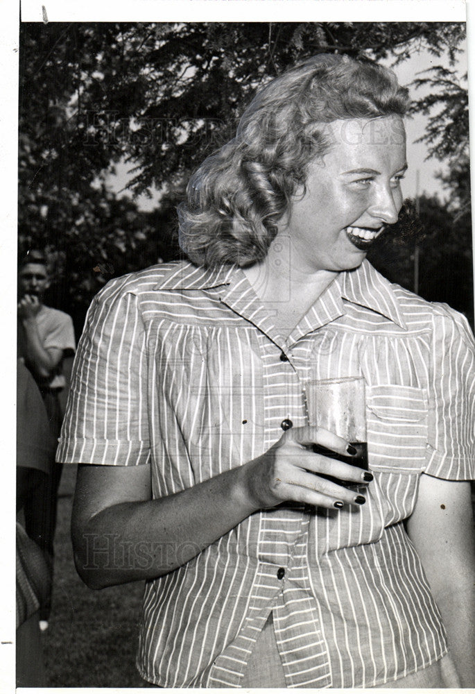 1942 Press Photo Marjorie Row Golfer Detroit Women - Historic Images