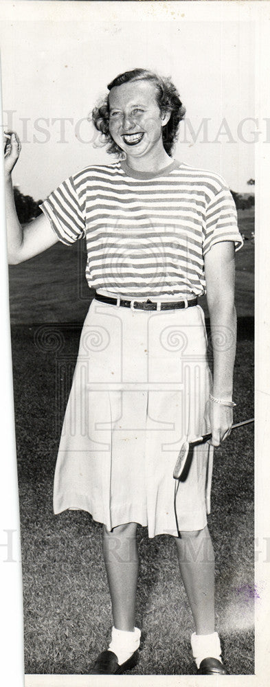 1945 Press Photo Marjorie Row Golfer Detroit Women - Historic Images