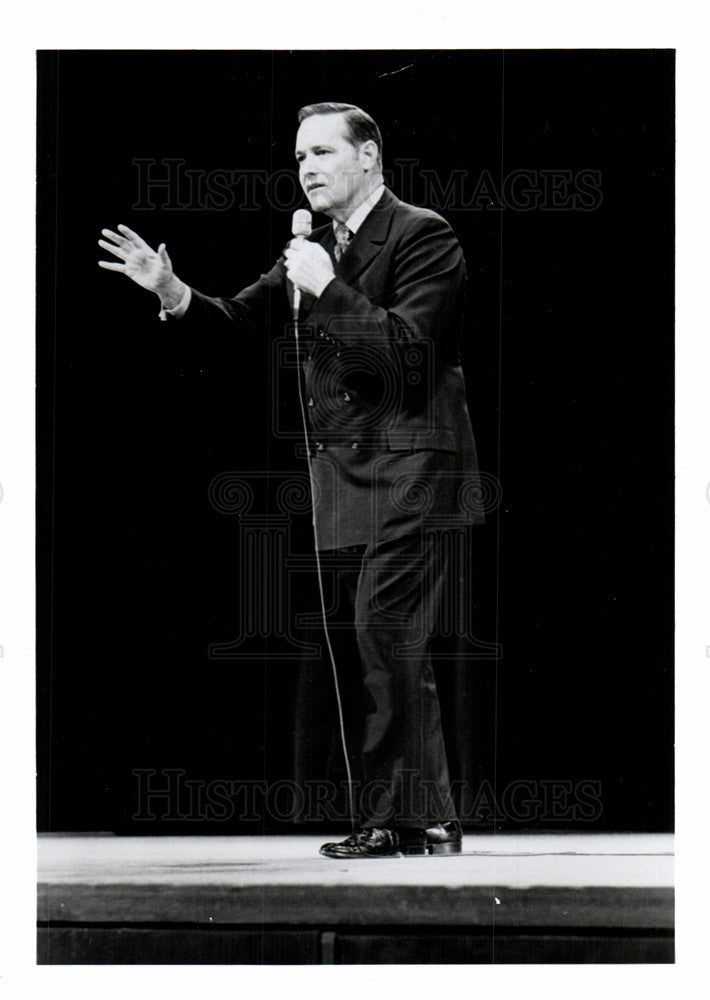 1970 Press Photo Reverend Rex Humbard Television Rally - Historic Images