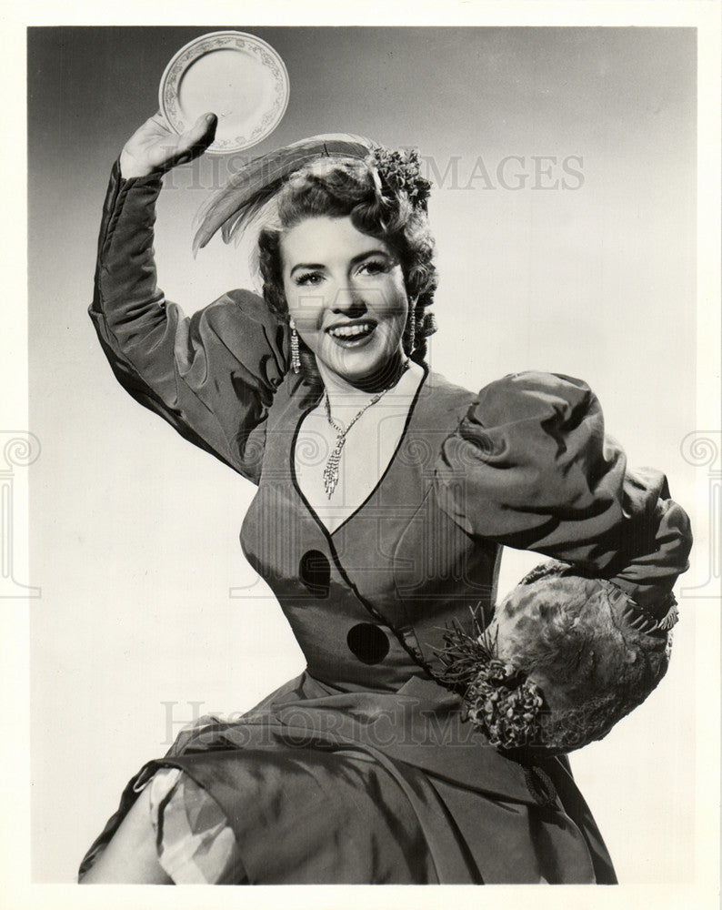 1958 Press Photo Laurel Hurley Musetta La Boheme opera - Historic Images