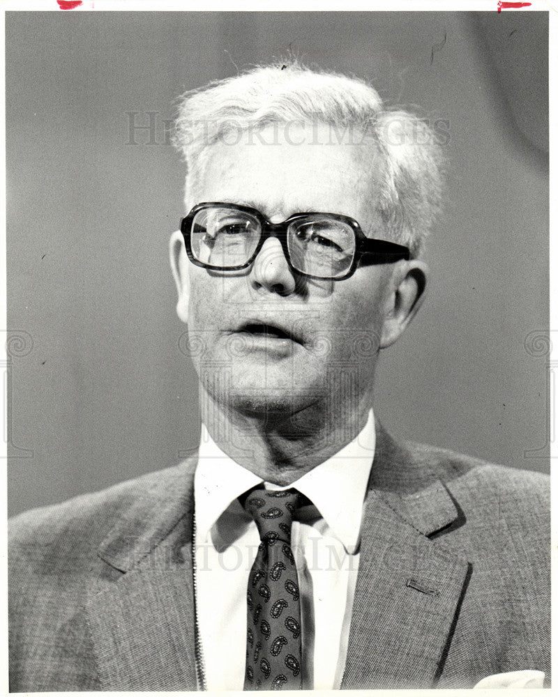 1990 Press Photo Douglas Baron Hurd British politician - Historic Images