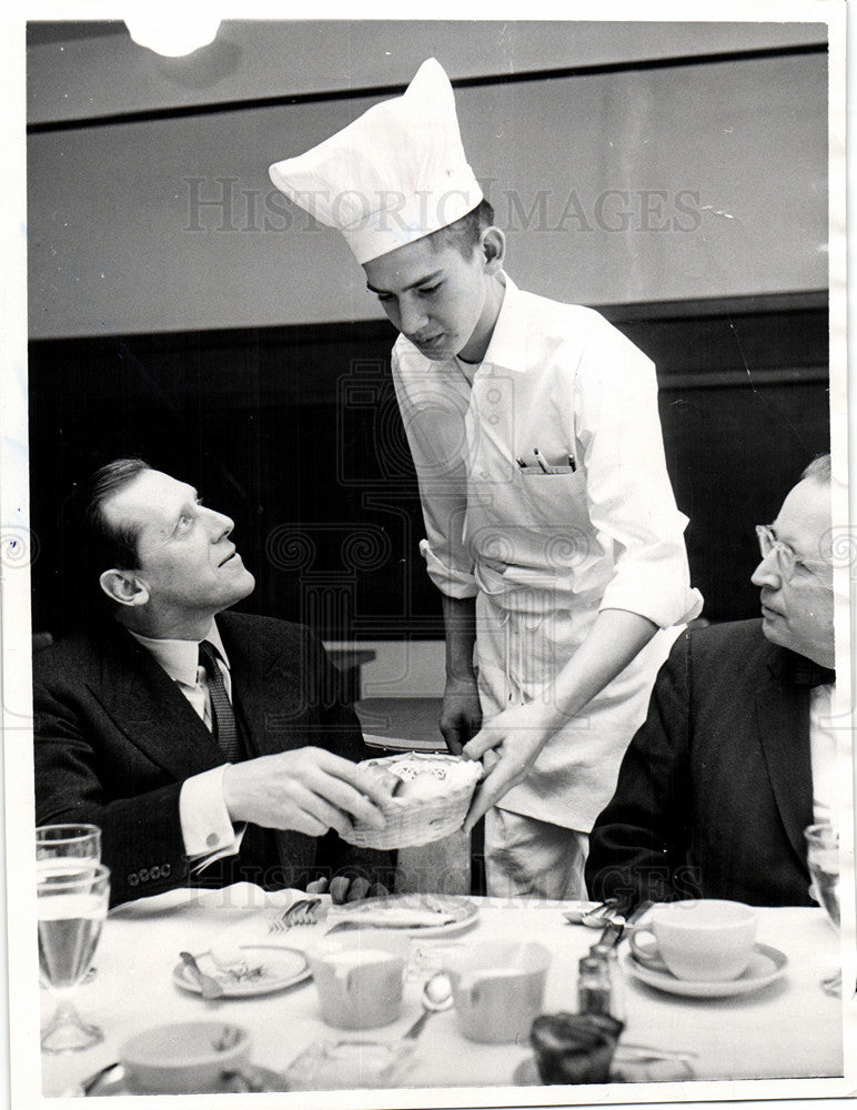 1984 Press Photo Geoffrey Lloyd - Historic Images