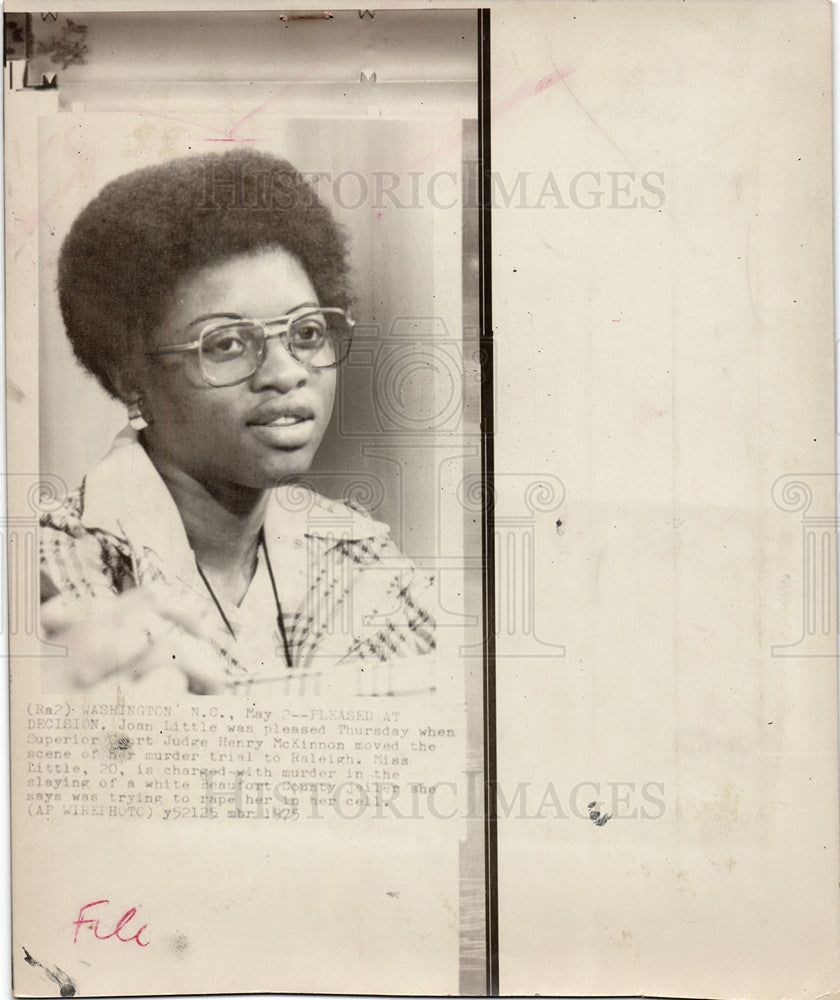 1975 Press Photo Joan Little murder trial Raleigh court - Historic Images