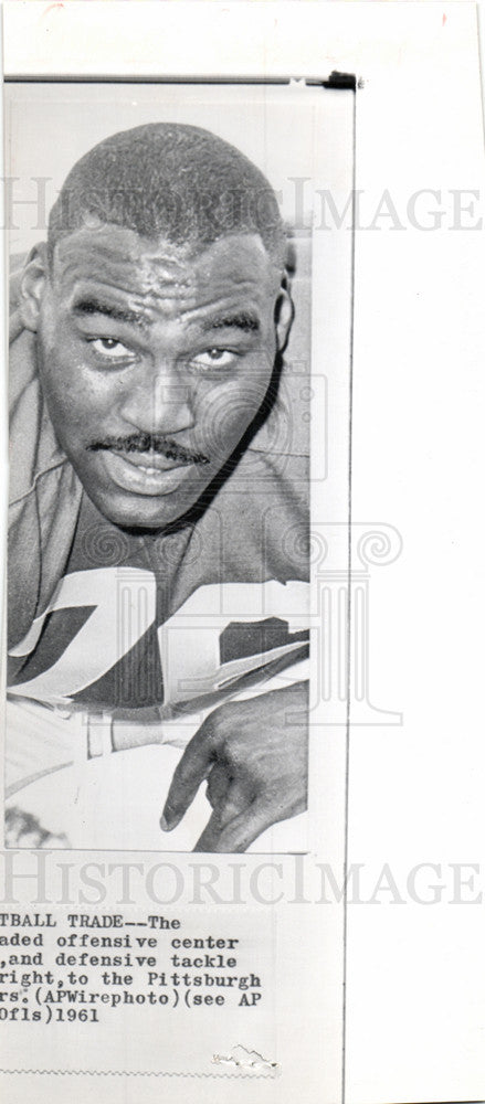 1961 Press Photo Gene Lipscomb football wrestling NFL - Historic Images