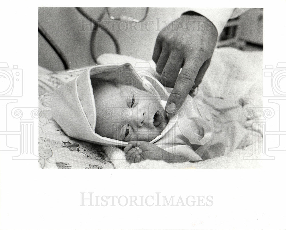 1988 Press Photo Jason Lollie Warren Quaruplet Children - Historic Images